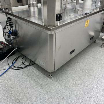 Advanced Dynamics Bottling Line For Filling And Cleaning