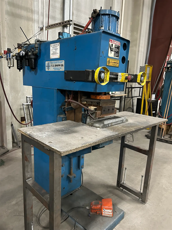 Custom fabrication plant