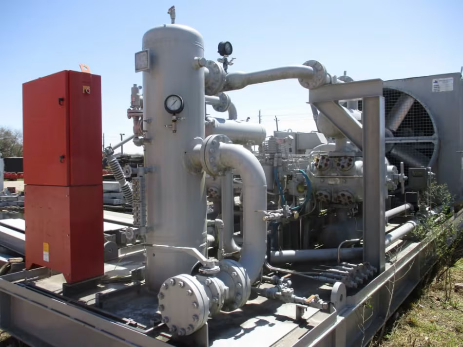 2017 700-HP GE Oil & Gas Gas Fuel Compressor Skid