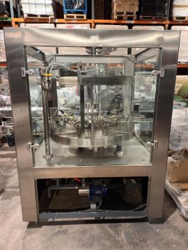 Advanced Dynamics Bottling Line Cleaning bottle by both liquid or air